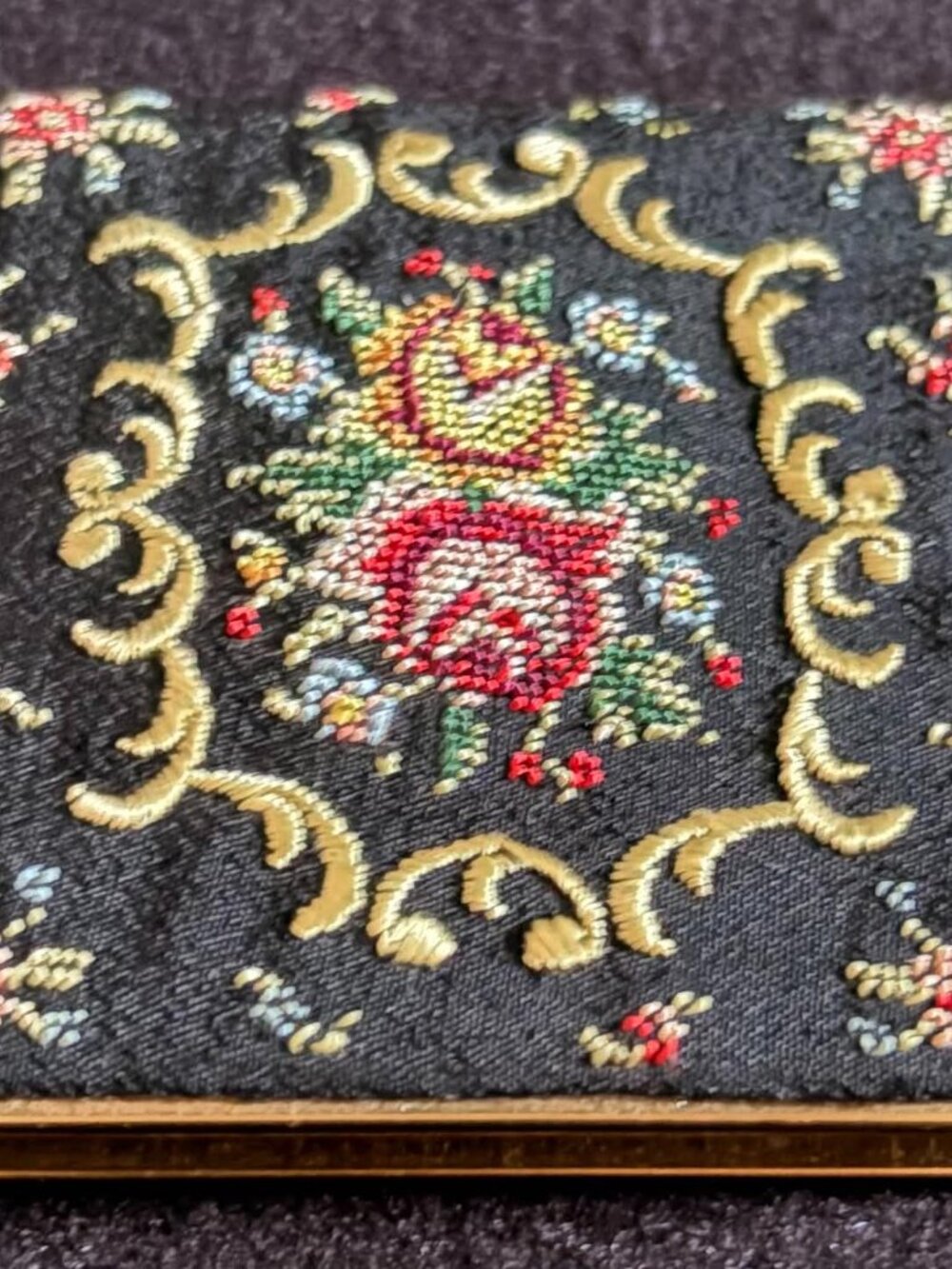 Vintage Great British Petit Point Powder Compact, Black with Roses